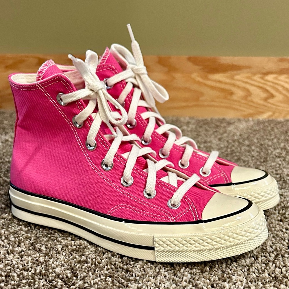 NWOB Converse Chuck 70 High Top Sneakers - Lucky Pink/Egret/Black - M 4.5/W 6.5